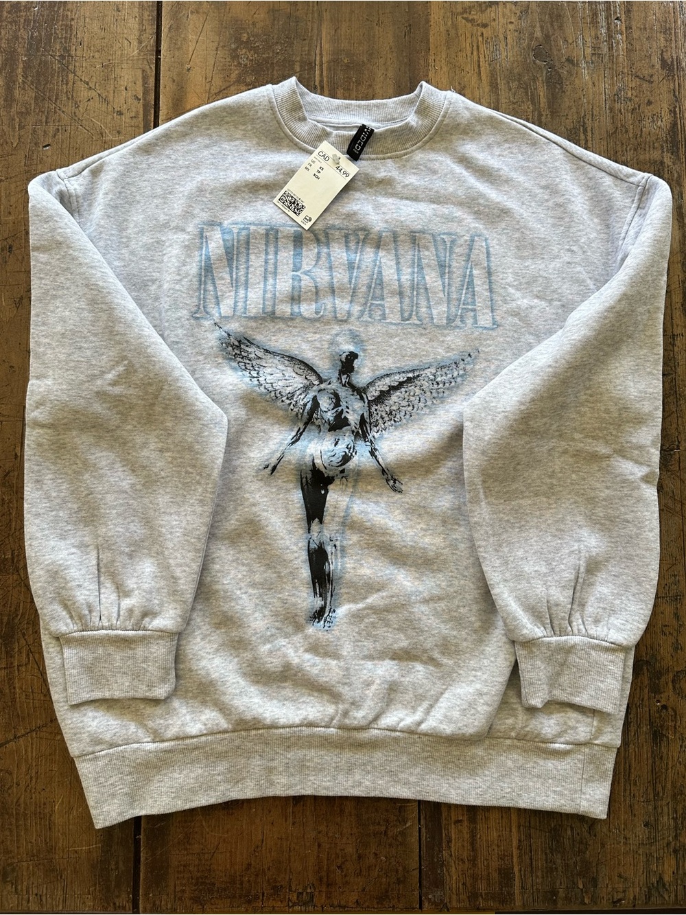 NWT H&M Light Gray Nirvana Graphic Crewneck Sweatshirt XS